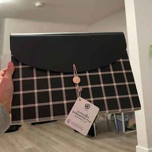 Fancy 13 pocket expanding file